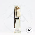 Load image into Gallery viewer, Apple Maple Bourbon - Flower Reed Diffuser
