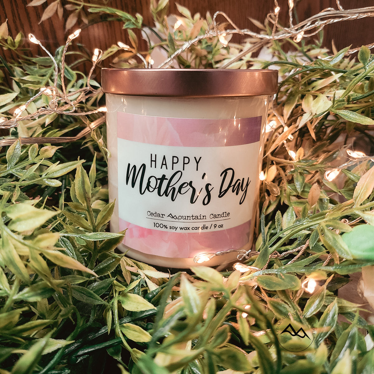 http://cedarmountaincandle.com/cdn/shop/products/happymother_sday-mother_sdaylabel_1200x1200.jpg?v=1671154549