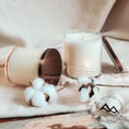 Load image into Gallery viewer, Grinch Stink Stank Stunk 9 oz Jar Soy Candle - Winter Scents
