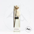 Load image into Gallery viewer, Beach Linen - Flower Reed Diffuser
